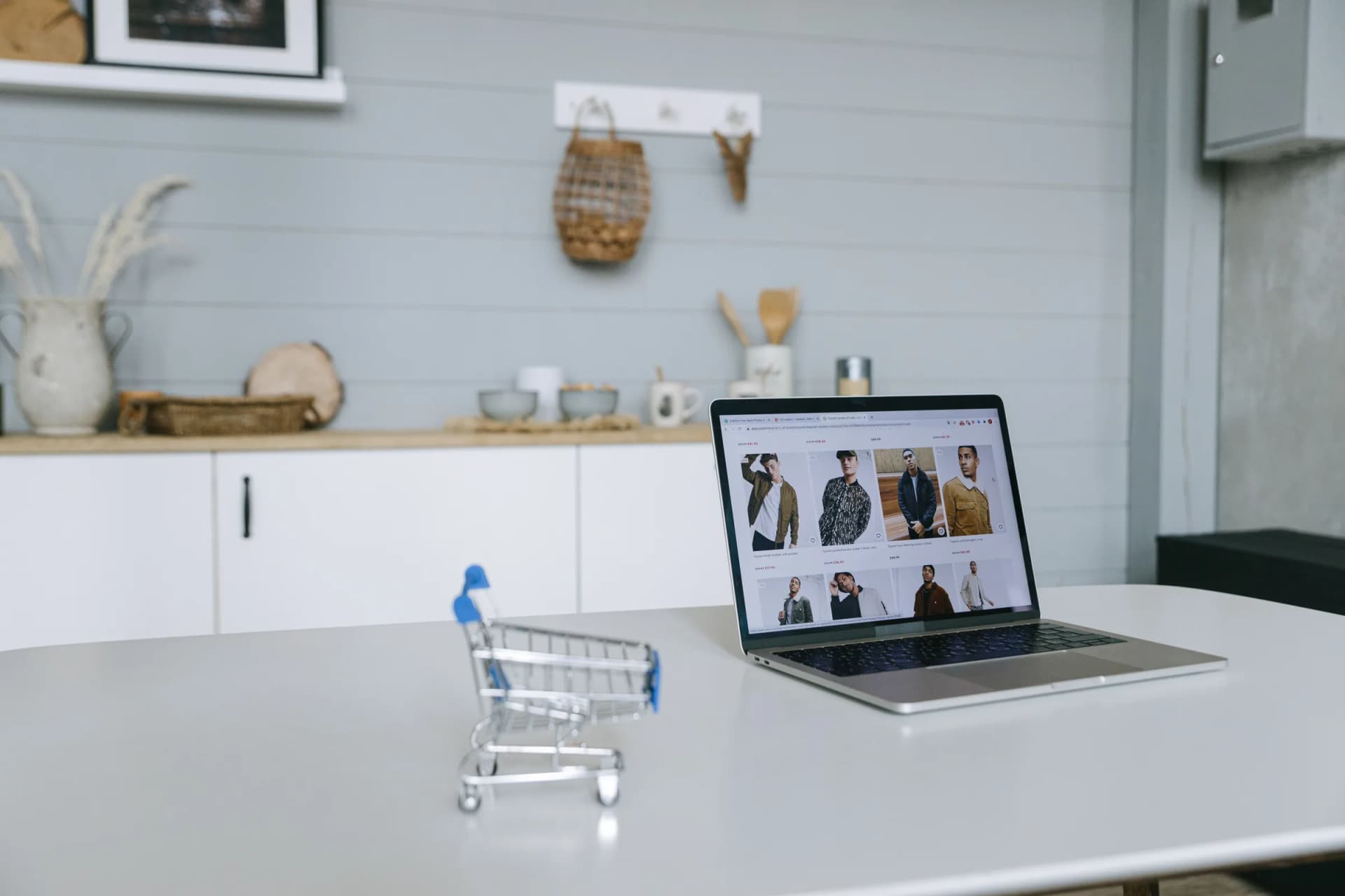 E-Commerce Website example 2